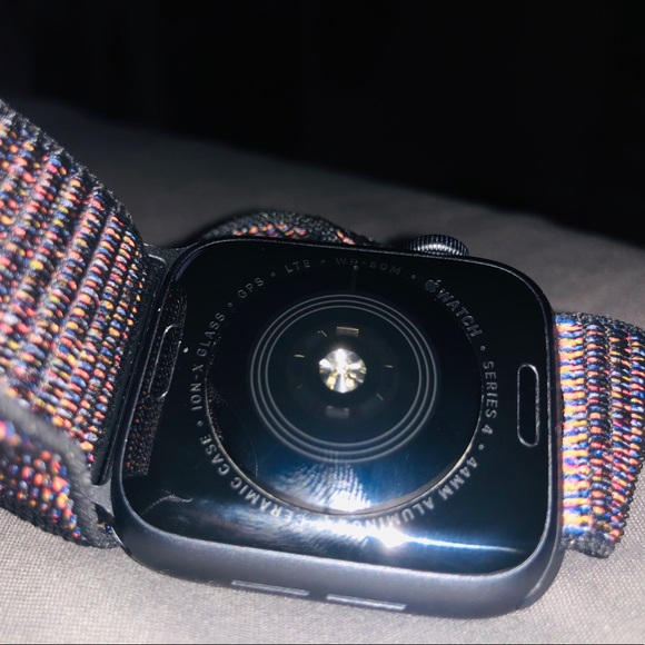 Apple Watch ⌚️ - Picture 5 of 6